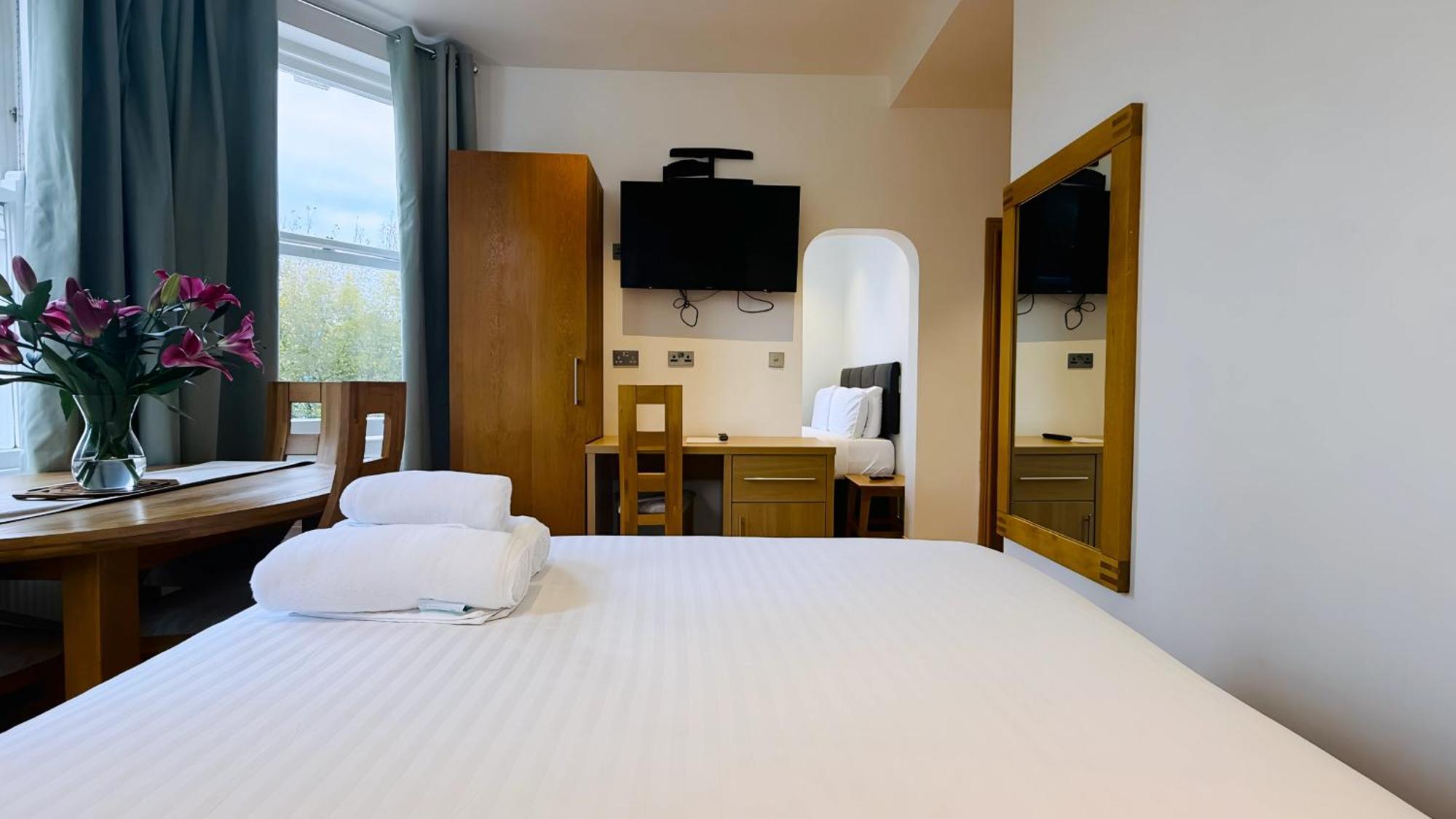 Osborne Aparthotel Істборн Екстер'єр фото